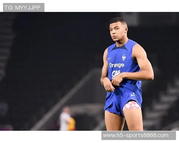 姆巴佩缺席法国训练两天今日将决定能否出战比赛