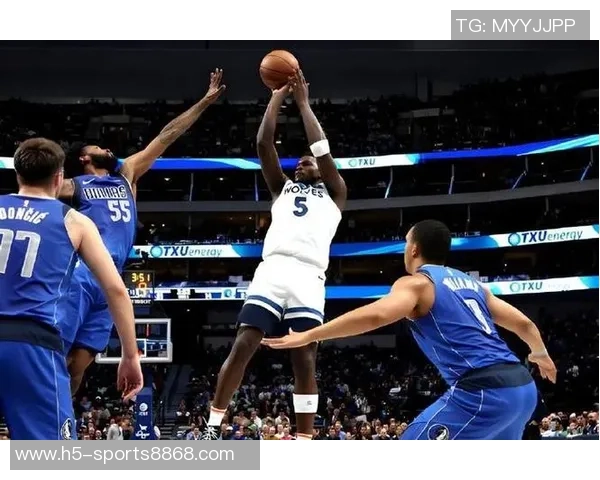 纳兹里德表现出色半场7投4中斩获11分5篮板三分球命中率高达50